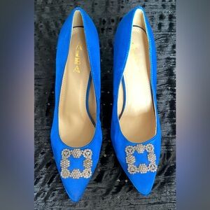 NWOT Alba Royal Blue Heels with Silver Accents 11